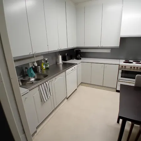 Apartment Four Bedroom In